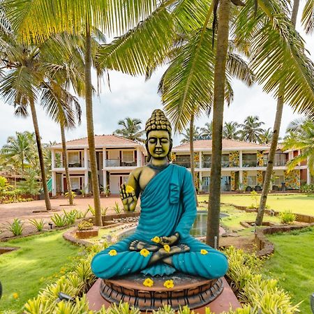 Nilaya Stays Padubidri Bagian luar foto